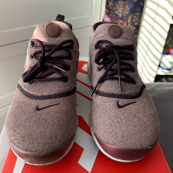 Nike Shoes - Nike Presto Fly SE